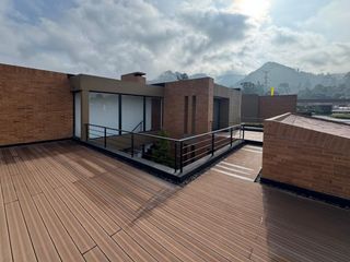 Foto 1 de Venta casa en Refugio del Valle, La Calera.