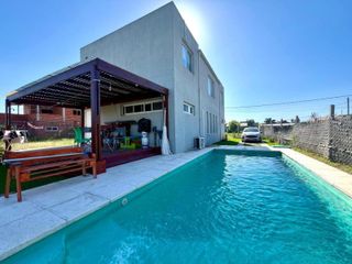 Foto 6 de Casa en venta - 3 Dormitorios 2 Baños - Escobar