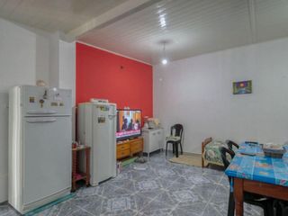 Foto 18 de Casa en venta - 7 dormitorios 5 baños y 2 cocheras - 300mts2  totales - Villa Elvira