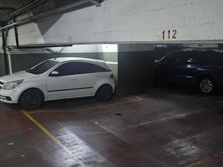 Foto 5 de Cochera en  Recoleta excelente zona