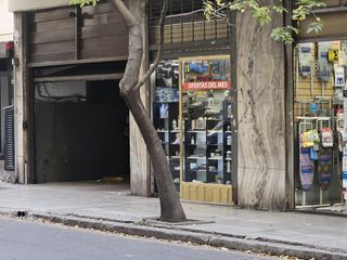 Foto 2 de Cochera en  Recoleta excelente zona