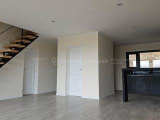 Foto 20 de VENTA Departamento Villa La Angostura UF6 5Ambientes Vista al lago