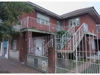 Foto 1 de ALQUILER 24M 2 AMB CON PATIO PA ARTURO ALIÓ CASI FALUCHO