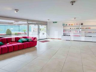 Foto 4 de Local comercial en venta, sector El Bosque, 70 m2, incluye estacionamiento