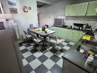 Foto 10 de VENTA DE CASA EN NEUQUÉN - 4 DORMITORIOS