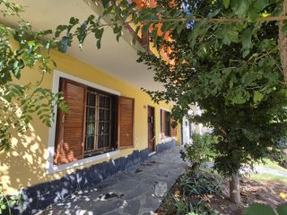 Foto 1 de VENTA DE CASA EN NEUQUÉN - 4 DORMITORIOS
