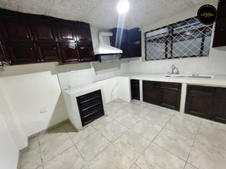 Foto 2 de Casa de arriendo en ECU 911 10 de Agosto – código:21778