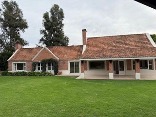 Foto 34 de Impecable casa con gran jardin