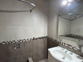 Foto 15 de Departamento en alquiler Avda. Eva Perón 1799