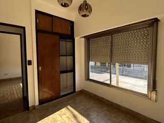 Foto 20 de Departamento en alquiler Avda. Eva Perón 1799
