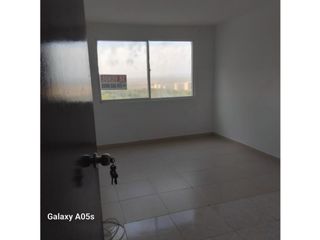Foto 2 de Arriendo apartamento en Miramar