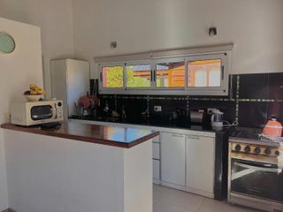 Foto 8 de Casa en venta - 3 Dormitorios 2 Baños - Arana