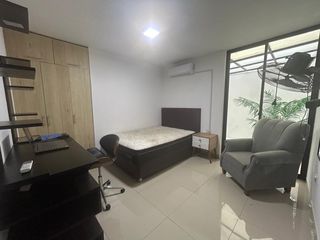 Foto 12 de Casa en MIRAFLORES