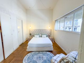 Foto 6 de Venta Departamento Dos Ambientes San Nicolas Balcon AIRBNB