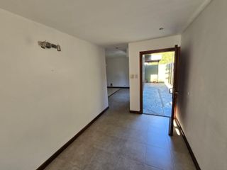 Foto 5 de Venta casa 4 ambientes con patio, Mar del Plata