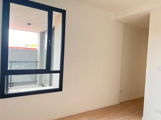 Foto 12 de 55 m² Super Luminoso a Estr en Villa Urquiza con Balcón y Excelentes Detalles.