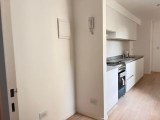 Foto 9 de 55 m² Super Luminoso a Estr en Villa Urquiza con Balcón y Excelentes Detalles.