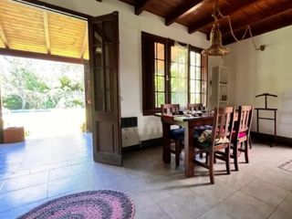 Foto 12 de Alquiler - Casa dos dormis, pileta y jardín en Roldán