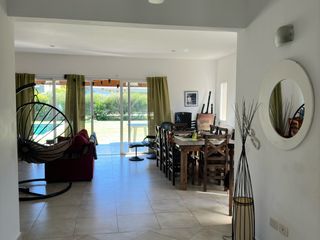 Foto 6 de Casa con pileta en venta - San Eduardo  - Pilar del Este - Pilar