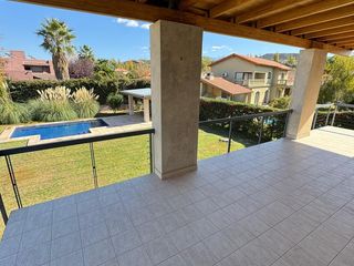 Foto 25 de Casa en  Chacras de Coria