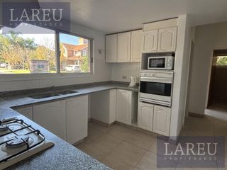 Foto 2 de Casa en una planta en alquiler en  La Delfina