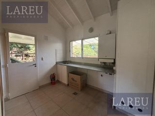 Foto 10 de Casa en una planta en alquiler en  La Delfina