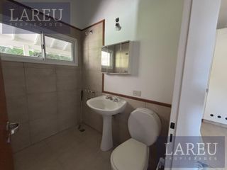 Foto 9 de Casa en una planta en alquiler en  La Delfina