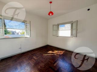 Foto 23 de Casa en Alquiler – 4 Amb.   Habitación de Servicio – Castelar Sur – Av. Zeballos