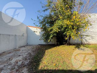 Foto 12 de Casa en Alquiler – 4 Amb.   Habitación de Servicio – Castelar Sur – Av. Zeballos