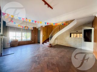 Foto 19 de Casa en Alquiler – 4 Amb.   Habitación de Servicio – Castelar Sur – Av. Zeballos