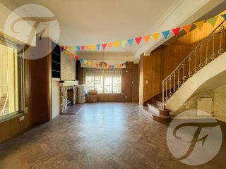 Foto 20 de Casa en Alquiler – 4 Amb.   Habitación de Servicio – Castelar Sur – Av. Zeballos