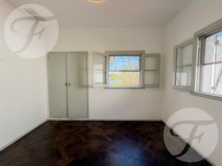 Foto 26 de Casa en Alquiler – 4 Amb.   Habitación de Servicio – Castelar Sur – Av. Zeballos