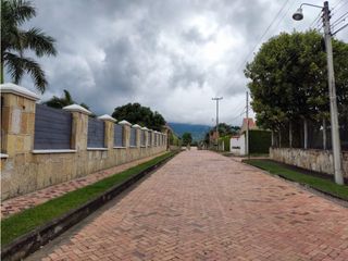 Foto 35 de VENTA LINDA CASA PRECIO DE OPORTUNIDAD EN CHINAUTA CUNDINAMARCA
