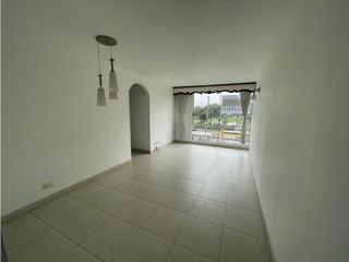 Foto 3 de ARRIENDO APARTAMENTO EN EL CONJUNTO RESIDENCIAL PUERTO MADERO 302-2
