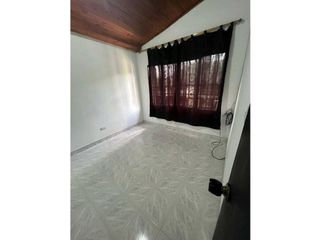 Foto 6 de Venta de casa con locales comerciales en Dagua Valle del cauca (GH)