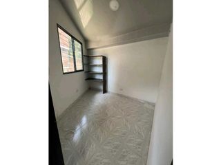 Foto 11 de Venta de casa con locales comerciales en Dagua Valle del cauca (GH)