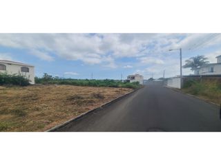 Foto 8 de En venta terreno urbanización Horizonte azul frente a la Fae Manta