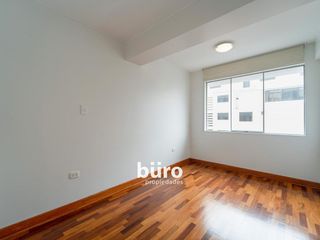 Foto 5 de LINDO DEPARTAMENTO EN VENTA DE 3 DORMITORIOS EN ZONA CENTRICA EN MIRAFLORES