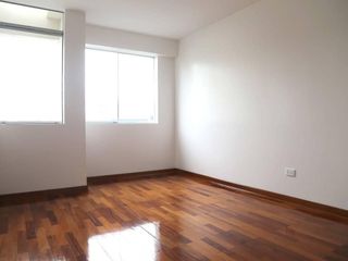 Foto 12 de LINDO DEPARTAMENTO EN VENTA DE 3 DORMITORIOS EN ZONA CENTRICA EN MIRAFLORES