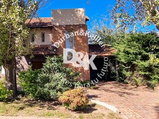Foto 3 de Casa en venta de 4 dormitorios en Barrio Cerrado Acacias Blancas