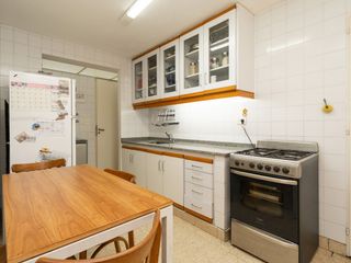 Foto 10 de VENTA 4 AMB  RECOLETA