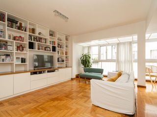 Foto 2 de VENTA 4 AMB  RECOLETA