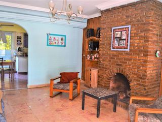 Foto 2 de Casas sobre lote de 387 m2 en venta, Tigre Centro