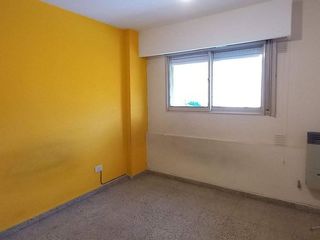 Foto 13 de VENTA SEMIPISO 3 DORM 2 BAÑOS Y 2 BALCONES CENTRO
