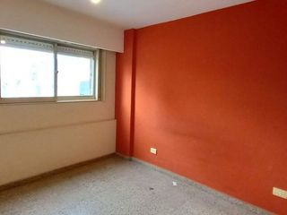 Foto 15 de VENTA SEMIPISO 3 DORM 2 BAÑOS Y 2 BALCONES CENTRO