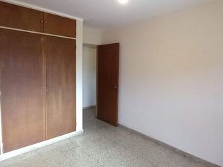 Foto 10 de VENTA SEMIPISO 3 DORM 2 BAÑOS Y 2 BALCONES CENTRO