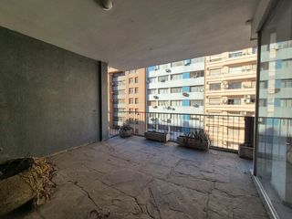 Foto 34 de VENTA PISO AVENIDA COLÓN BALCON FRENTE