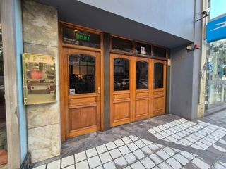 Foto 2 de VENTA PISO AVENIDA COLÓN BALCON FRENTE