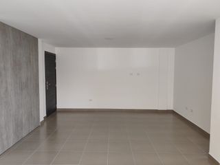 Foto 23 de Se Vende Hermoso Departamento de 2 Dorm. La Armenia 1 Valle de Los Chillos