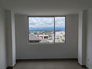 Foto 21 de Se Vende Hermoso Departamento de 2 Dorm. La Armenia 1 Valle de Los Chillos